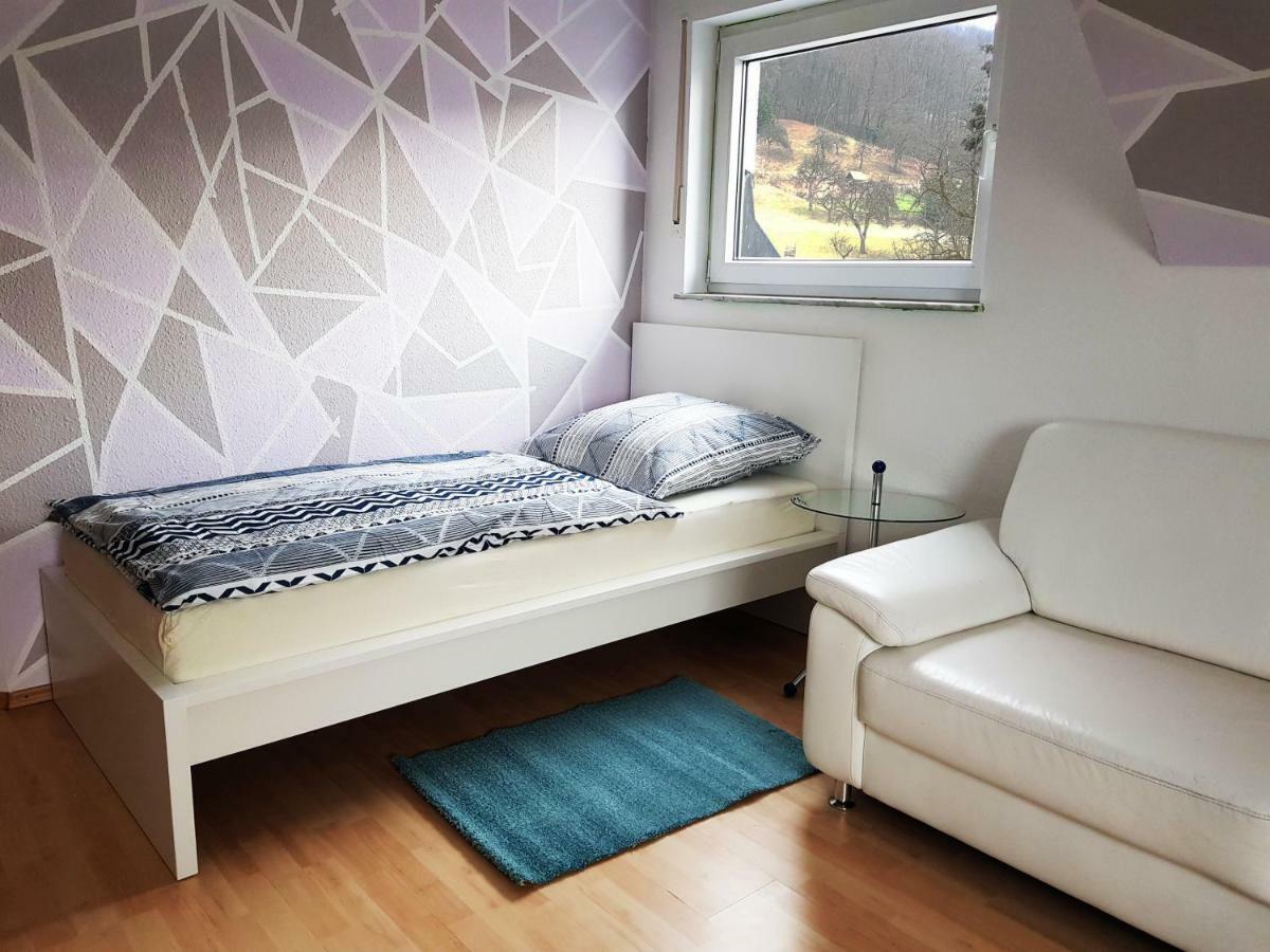 מלון Monteurzimmer Obersulm מראה חיצוני תמונה